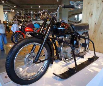 1950 Indian Warrior with Skis Image